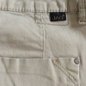 JAG SHORTS SIZE 6